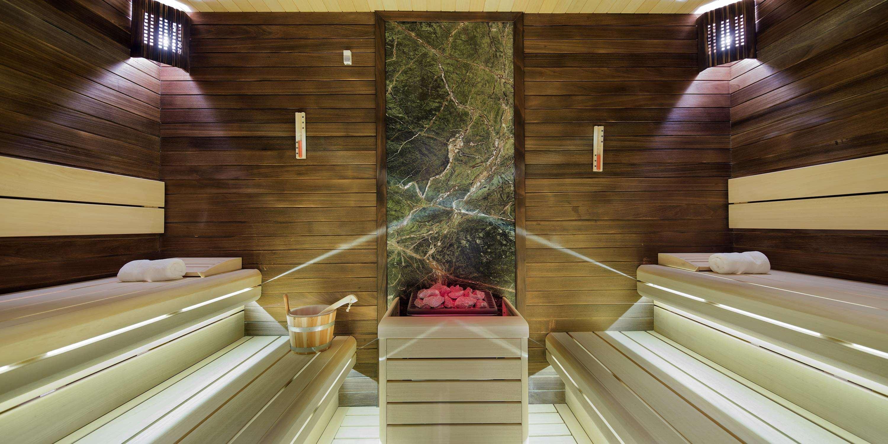 Doubletree By Hilton Istanbul - Piyalepasa Hotel Exterior foto A modern Finnish sauna