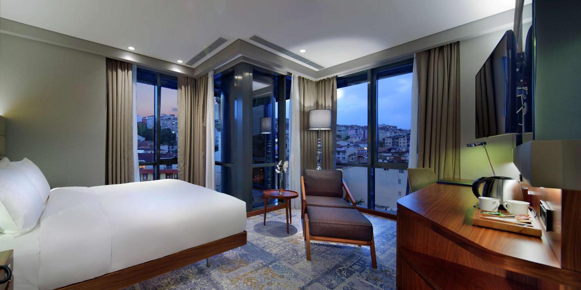 Doubletree By Hilton Istanbul - Piyalepasa Hotel Exterior foto Deluxe Room