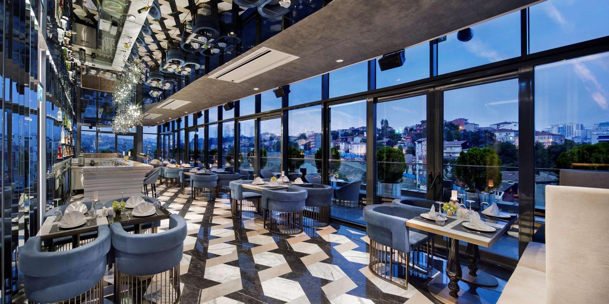 Doubletree By Hilton Istanbul - Piyalepasa Hotel Exterior foto The restaurant