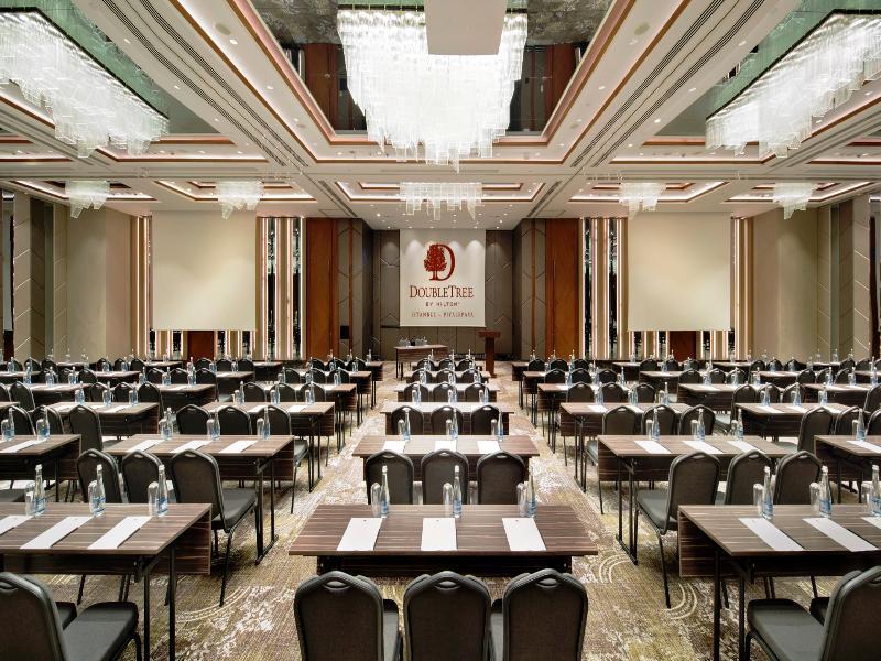 Doubletree By Hilton Istanbul - Piyalepasa Hotel Exterior foto The ballroom