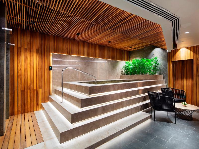 Doubletree By Hilton Istanbul - Piyalepasa Hotel Exterior foto The spa at The Standard, East Village